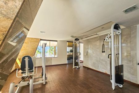 Apartamento para alugar com 348m², 4 quartos e 3 vagas Apartamento para alugar com 348m², 4 quartos e 3 vagasÁrea comum