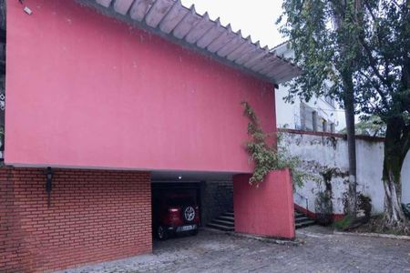 Casa à venda com 350m², 4 quartos e 6 vagas