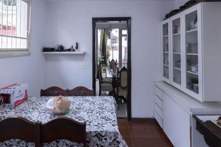 Casa à venda com 350m², 4 quartos e 6 vagas