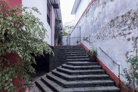 Casa à venda com 350m², 4 quartos e 6 vagas