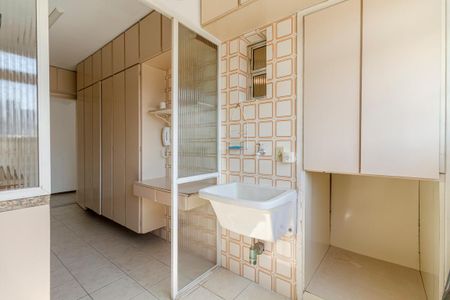Apartamento para alugar com 90m², 2 quartos e 2 vagas Apartamento para alugar com 90m², 2 quartos e 2 vagasÁrea de Serviço