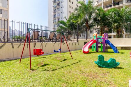 Apartamento para alugar com 90m², 2 quartos e 2 vagas Apartamento para alugar com 90m², 2 quartos e 2 vagasÁrea comum - Playground