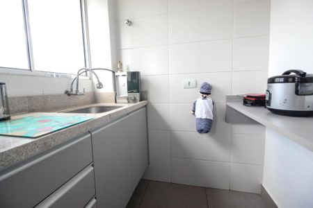 Apartamento à venda com 123m², 3 quartos e 2 vagas Apartamento à venda com 123m², 3 quartos e 2 vagasCozinha