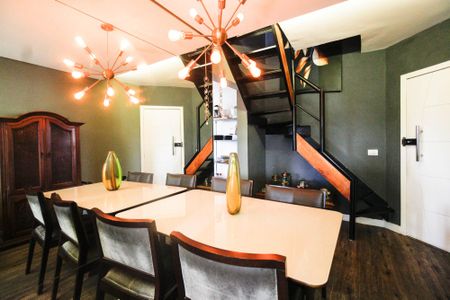 Apartamento à venda com 123m², 3 quartos e 2 vagas Apartamento à venda com 123m², 3 quartos e 2 vagasSala