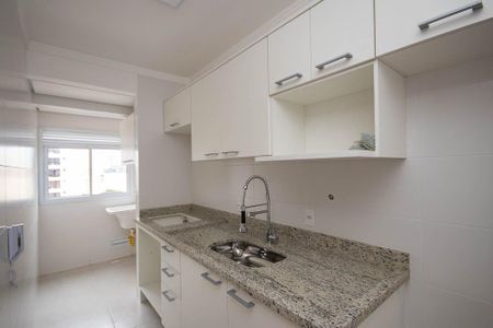 Apartamento à venda com 55m², 2 quartos e 1 vagaCozinha e Área de Serviço