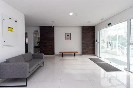 Apartamento para alugar com 55m², 2 quartos e 1 vaga Apartamento para alugar com 55m², 2 quartos e 1 vagaHall social