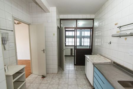 Apartamento para alugar com 110m², 3 quartos e sem vagaCozinha