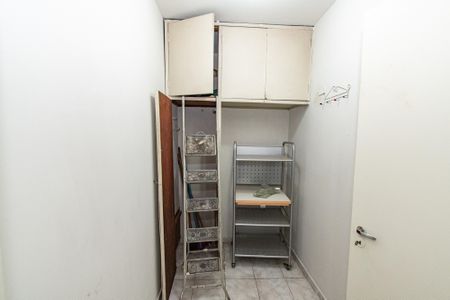 Apartamento para alugar com 110m², 3 quartos e sem vagaQuarto de serviço