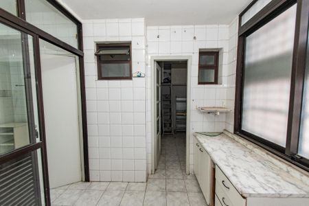 Apartamento para alugar com 110m², 3 quartos e sem vagaÁrea de serviço