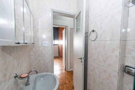 Apartamento para alugar com 110m², 3 quartos e sem vagaBanheiro