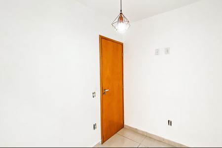 Quarto 2 de apartamento para alugar com 2 quartos, 38m² em Cidade Antônio Estêvão de Carvalho, São Paulo