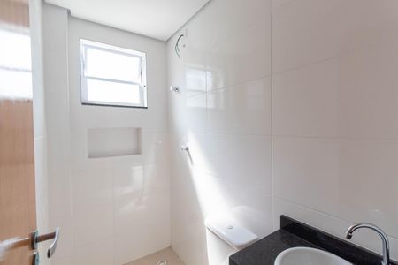 Apartamento para alugar com 38m², 2 quartos e sem vaga Apartamento para alugar com 38m², 2 quartos e sem vagaBanheiro