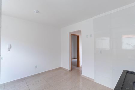 Apartamento para alugar com 38m², 2 quartos e sem vaga Apartamento para alugar com 38m², 2 quartos e sem vagaSala/Cozinha