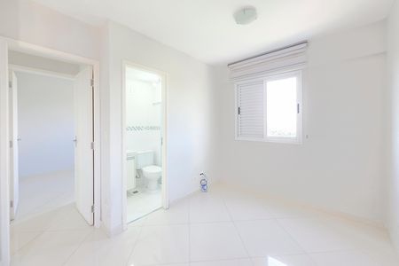 Apartamento para alugar com 69m², 2 quartos e 1 vaga Apartamento para alugar com 69m², 2 quartos e 1 vagaSuíte