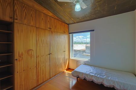 Casa à venda com 360m², 4 quartos e 4 vagas Casa à venda com 360m², 4 quartos e 4 vagasQuarto 3