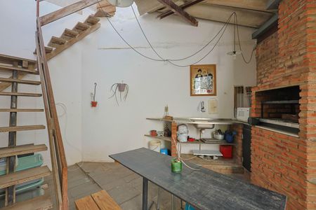 Casa à venda com 360m², 4 quartos e 4 vagas Casa à venda com 360m², 4 quartos e 4 vagasVaranda da Sala