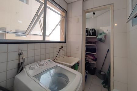 Apartamento à venda com 80m², 3 quartos e 1 vaga Apartamento à venda com 80m², 3 quartos e 1 vagaÁrea de Serviço