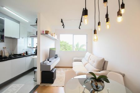 Apartamento à venda com 43m², 2 quartos e sem vaga Apartamento à venda com 43m², 2 quartos e sem vagaSala