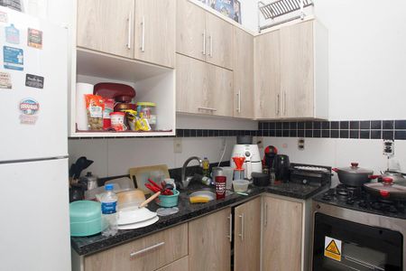 Apartamento à venda com 96m², 3 quartos e sem vagaCozinha + Área de Serviço