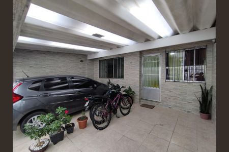 Casa à venda com 120m², 2 quartos e 2 vagasGaragem