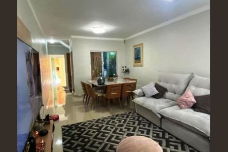 Casa à venda com 140m², 3 quartos e 3 vagas