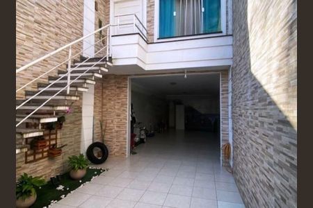 Casa à venda com 140m², 3 quartos e 3 vagas