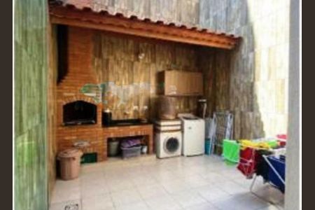 Casa à venda com 140m², 3 quartos e 3 vagas