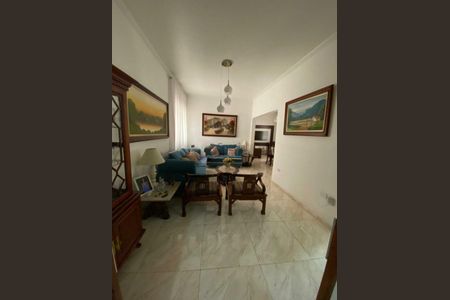 Apartamento à venda com 180m², 3 quartos e sem vaga