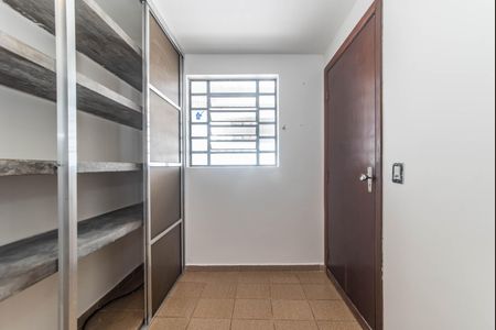 Casa à venda com 100m², 2 quartos e 1 vagaQuarto de Serviço