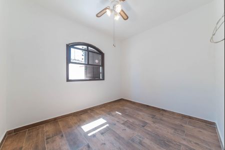 Casa à venda com 100m², 2 quartos e 1 vagaQuarto 2