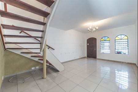 Casa à venda com 100m², 2 quartos e 1 vagaSala
