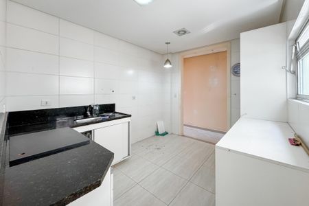 Apartamento à venda com 100m², 4 quartos e sem vaga Apartamento à venda com 100m², 4 quartos e sem vagaCozinha