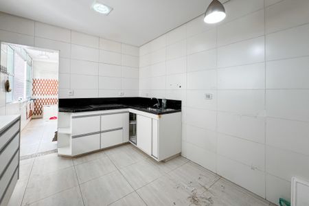 Apartamento à venda com 100m², 4 quartos e sem vaga Apartamento à venda com 100m², 4 quartos e sem vagaCozinha