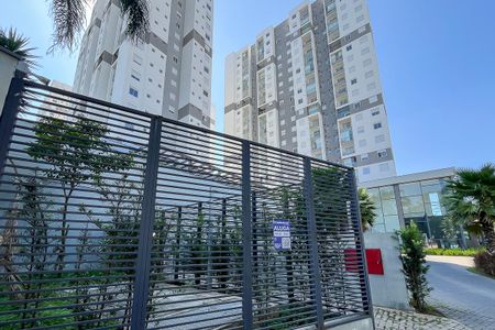 Apartamento para alugar com 55m², 2 quartos e 1 vagaFachada + plaquinha