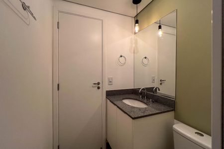 Studio para alugar com 25m², 1 quarto e sem vaga Studio para alugar com 25m², 1 quarto e sem vagaBanheiro