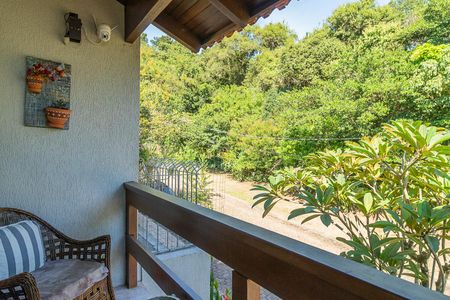 Casa à venda com 200m², 4 quartos e 2 vagas Casa à venda com 200m², 4 quartos e 2 vagasVaranda do Quarto 1