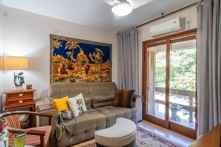 Casa à venda com 200m², 4 quartos e 2 vagas Casa à venda com 200m², 4 quartos e 2 vagasQuarto 1