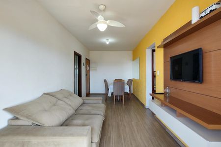 Apartamento para alugar com 70m², 2 quartos e 1 vaga Apartamento para alugar com 70m², 2 quartos e 1 vagaSala