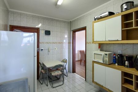 Apartamento para alugar com 70m², 2 quartos e 1 vaga Apartamento para alugar com 70m², 2 quartos e 1 vagaCozinha