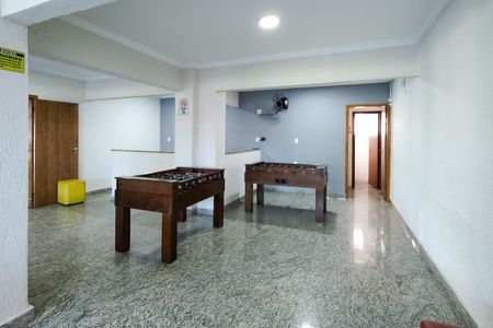 Apartamento para alugar com 70m², 2 quartos e 1 vaga Apartamento para alugar com 70m², 2 quartos e 1 vagaÁrea comum - Salão de Jogos