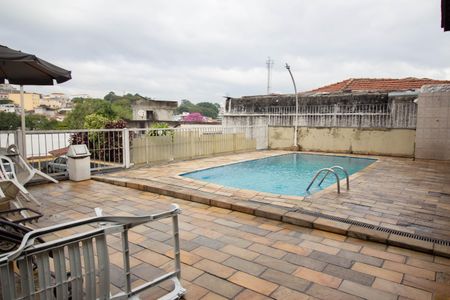 Apartamento à venda com 60m², 2 quartos e 1 vagaÁrea comum - Piscina