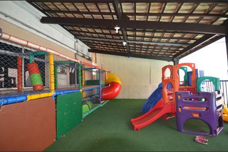Apartamento para alugar com 42m², 2 quartos e 1 vagaParquinho