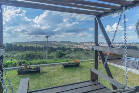 Casa à venda com 450m², 4 quartos e 2 vagas Casa à venda com 450m², 4 quartos e 2 vagasFoto 24