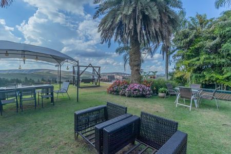 Casa à venda com 450m², 4 quartos e 2 vagas Casa à venda com 450m², 4 quartos e 2 vagasFoto 26