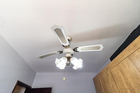 Casa à venda com 200m², 3 quartos e 2 vagasQuarto 1