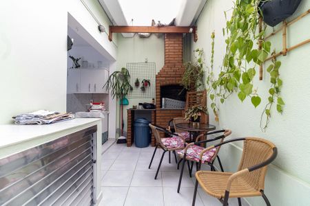 Casa à venda com 200m², 3 quartos e 2 vagasÁrea da Churrasqueira