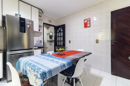 Casa à venda com 200m², 3 quartos e 2 vagasCozinha