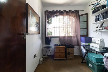 Casa à venda com 200m², 3 quartos e 2 vagasQuarto 2