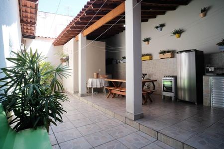 Casa à venda com 100m², 3 quartos e 3 vagasÁrea gourmet