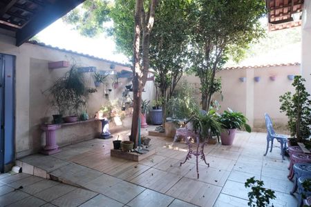 Casa à venda com 100m², 3 quartos e 3 vagasJardim